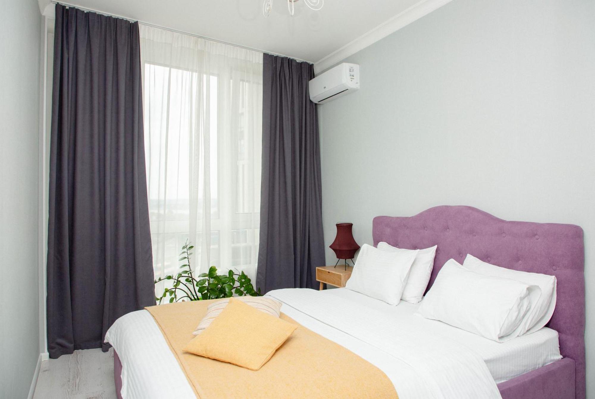Slavutich Apartment Number 3 Kijów Zewnętrze zdjęcie